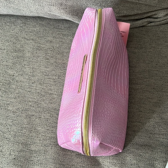 NWT Juicy Couture Make Up Case - Picture 5 of 6